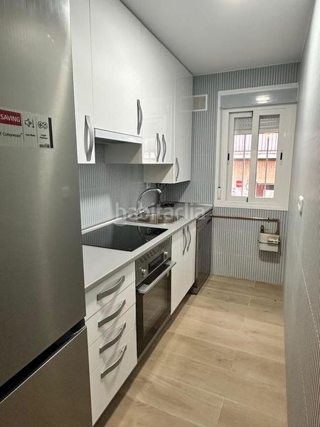 Foto 807618f9-43c0-4f36-84b2-e703e8d5c9a6. Piso en Numancia Madrid