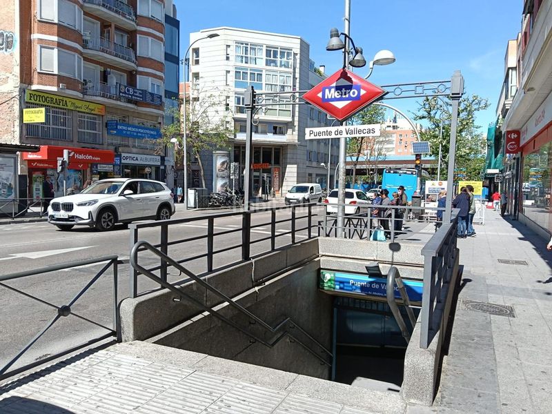 Foto dd98a568-0658-4dea-94ee-a9bd51a7a301. Piso en Numancia Madrid