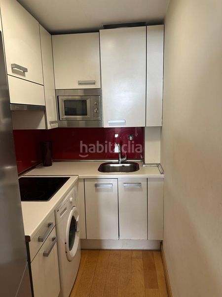 Foto f8431b8c-f22c-4f5f-8715-eb795a293259. Estudio en Numancia Madrid