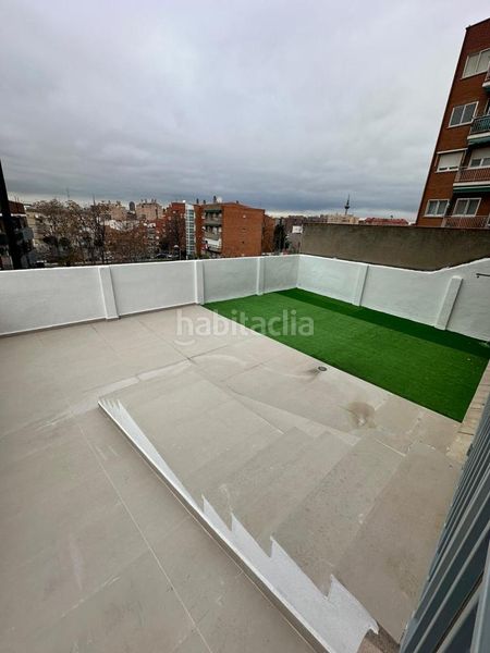 Foto fe51fc73-5c62-418a-b703-70367078e811. Piso en Numancia Madrid