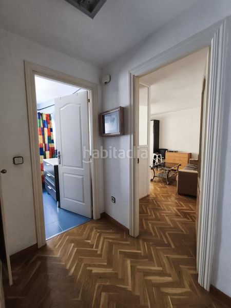 Foto 843c6f93-ecc4-40c6-ae3d-a54cba0fe28a. Studio dans Numancia Madrid
