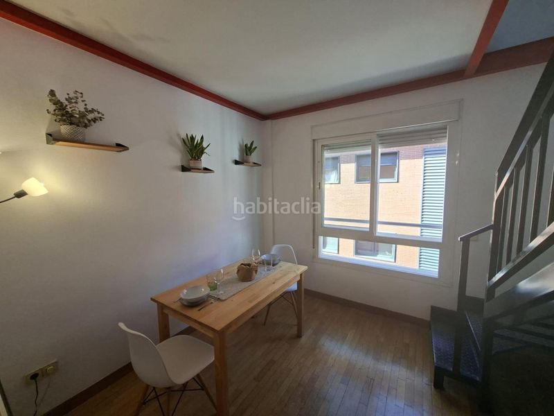 Foto 7a1e0183-7309-4b10-806f-03fea648957a. Duplex con riscaldamento in Numancia Madrid