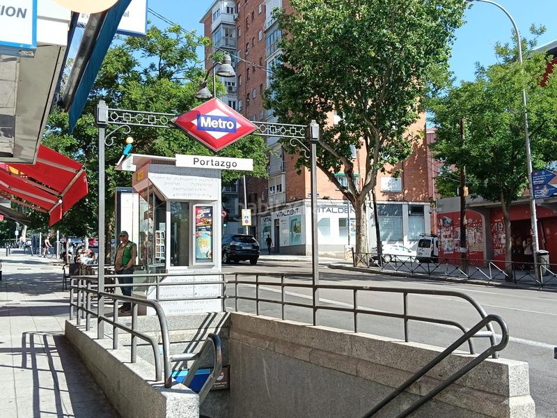 Foto d516173c-de4d-4f1a-b575-a3dc85f8cead. Pis a Palomeras Bajas Madrid