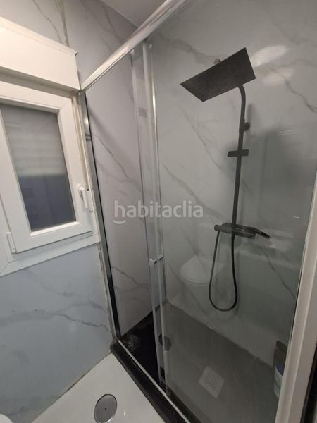 Foto 405a18b7-70ac-4652-9021-9a4f22641786. Planta baja en Numancia Madrid
