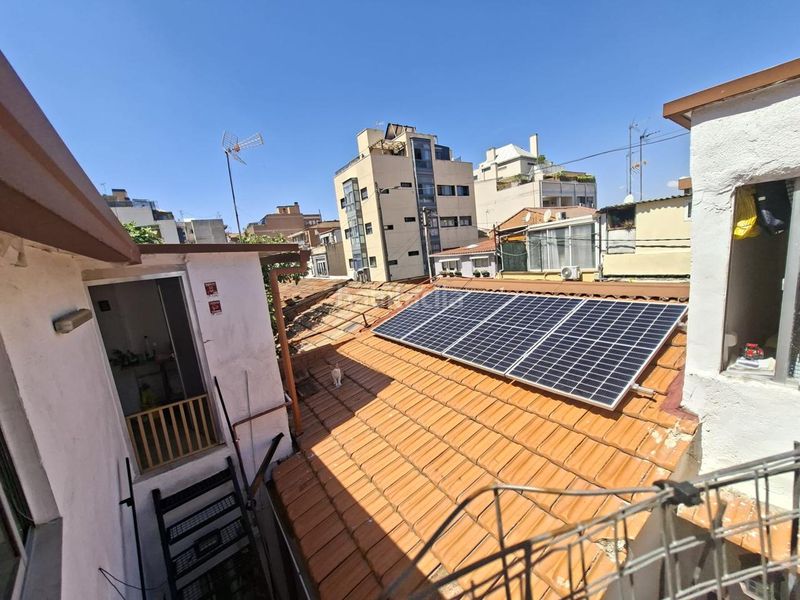 Foto 6a7afbe0-ace8-431c-8133-18fa47f0f777. Casa amb calefacció a Numancia Madrid