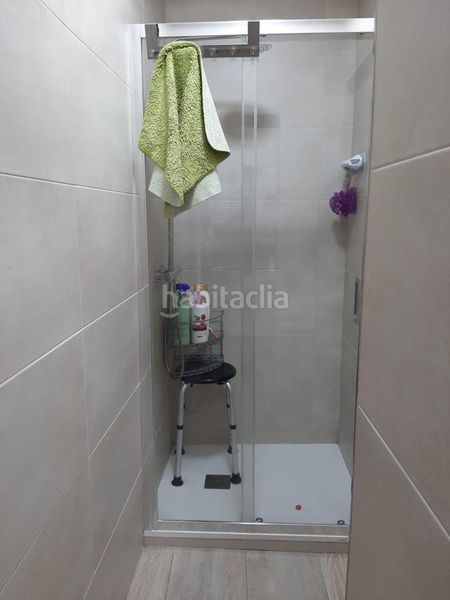 Foto 8b98d3e0-c164-4df9-ad58-d2cb153b6d10. Casa amb calefacció a Numancia Madrid