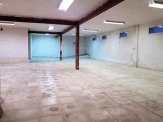 Local Comercial en Calle de la concha 26