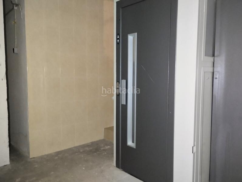 Foto 6ff8e100-252f-46d5-9038-b3fe7cc96c3b. Local comercial a calle aves 4 a Centro Aranjuez