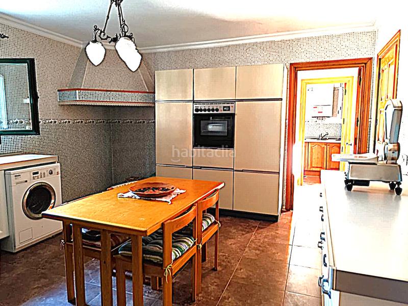 Foto 2d6ba224-2666-4ab7-aa23-2f48874f352b. Casa amb xemeneia calefacció aparcament a La Montaña - El Cortijo Aranjuez