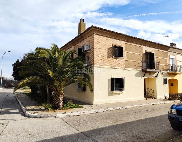 Foto 540654e1-104c-4224-b2c1-e2bef00d522b. Casa amb xemeneia calefacció aparcament a La Montaña - El Cortijo Aranjuez