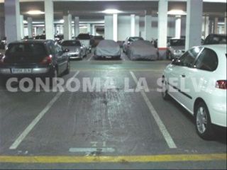 Car parking in Centre. Parking para coche