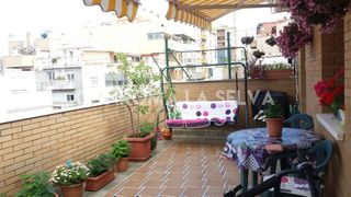 Ático en Els Pavos. Precioso atico muy soleado !!