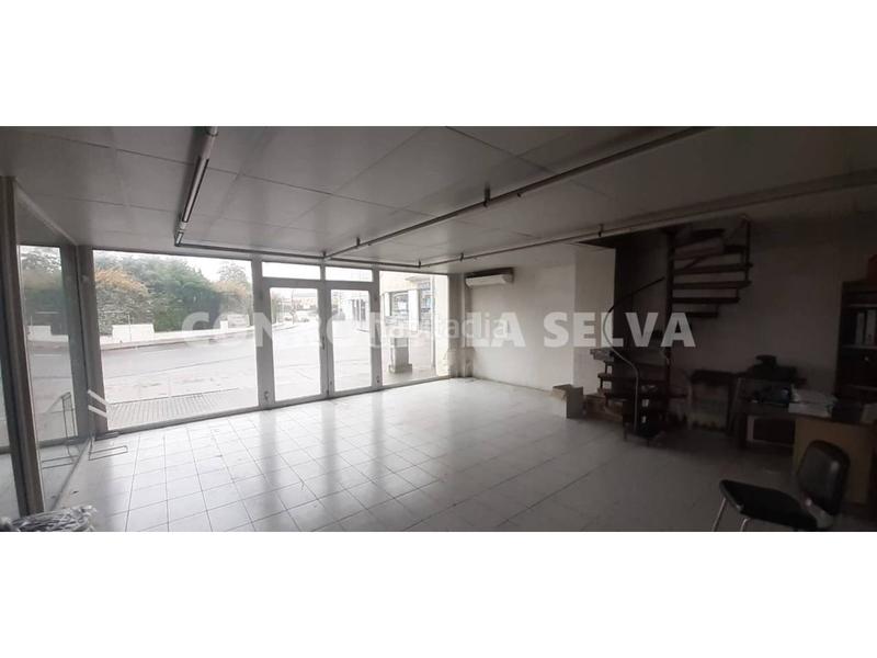 Foto f8a65e87-7dc4-401c-a984-a1badebcc64e. Local commercial dans Caldes de Malavella