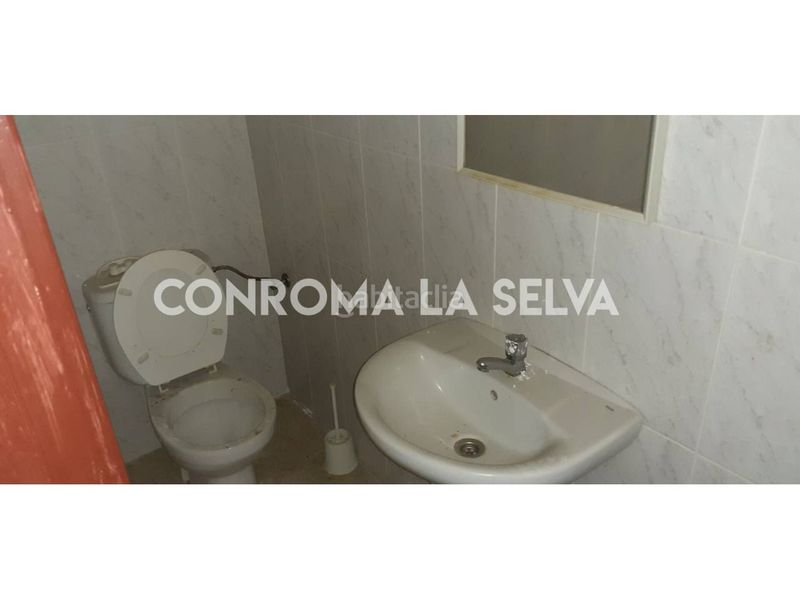 Foto 2efd803c-6afd-42cd-8586-404971b4750d. Local comercial a Malgrat de Mar
