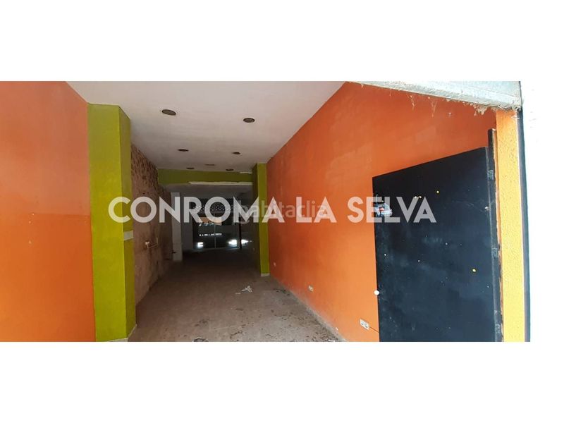 Foto 573a217f-dc33-4aa0-93f0-ccfcf1c5beb3. Local comercial a Malgrat de Mar