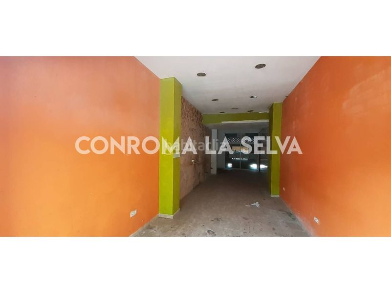Foto dfa09889-db86-4f65-87c0-354d3adefc4a. Local comercial a Malgrat de Mar