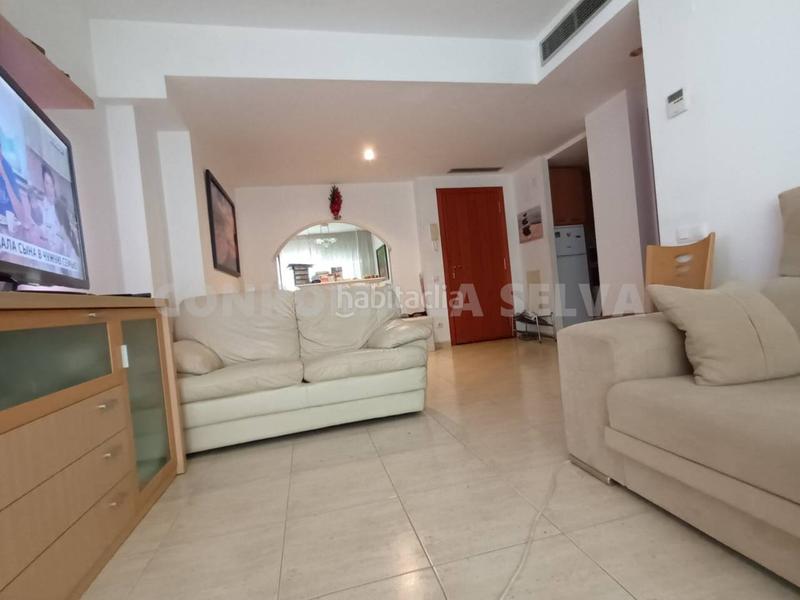 Foto 3d293f01-59fa-4b05-989e-a66bbde61e0c. Piso  en venta fenalls.... en Centre Lloret de Mar