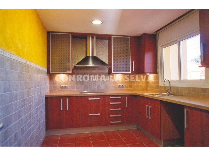 Foto aa79230d-71f3-4bc3-84cb-f368523e4ef0. Haus mit heizung parking in Tordera Tordera