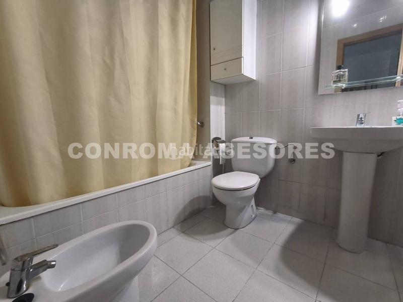 Foto 0074a218-ffff-4394-88ae-46882a2debac. Piso  con espacioso local o garaje en venta en Blanes
