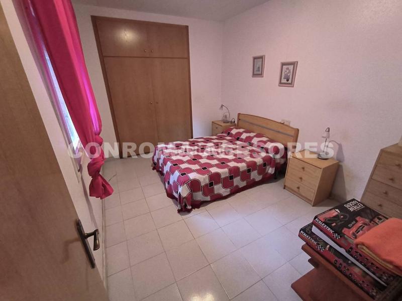 Foto 65bcc0a9-5f30-42bf-a2db-efe69bcc0b55. Piso  con espacioso local o garaje en venta en Blanes