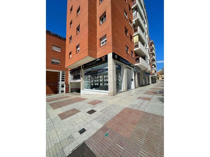 Foto b1fa3a09-46f9-48ce-b3f0-16526c2a5dca. Piso  con espacioso local o garaje en venta en Blanes