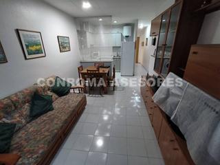 Appartement à La plantera. Piso con espacioso local o garaje en venta