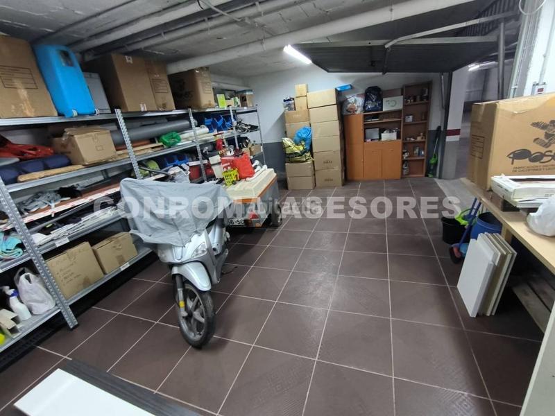 Foto d0461f09-9cb7-43d9-8ce7-24709f67afbd. Piso  con espacioso local o garaje en venta en Blanes