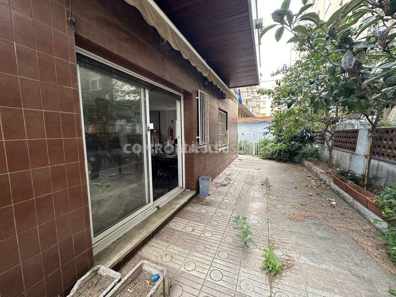 Foto b05e8abc-5992-4e7c-9fa2-5509be7f1209. Business premise in Calella