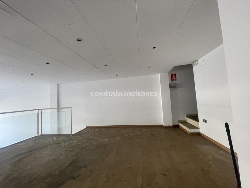 Foto 98b5094e-355e-4118-b4c7-244025f74b99. Local comercial en Mont Ferrant-Joan Carles I Blanes