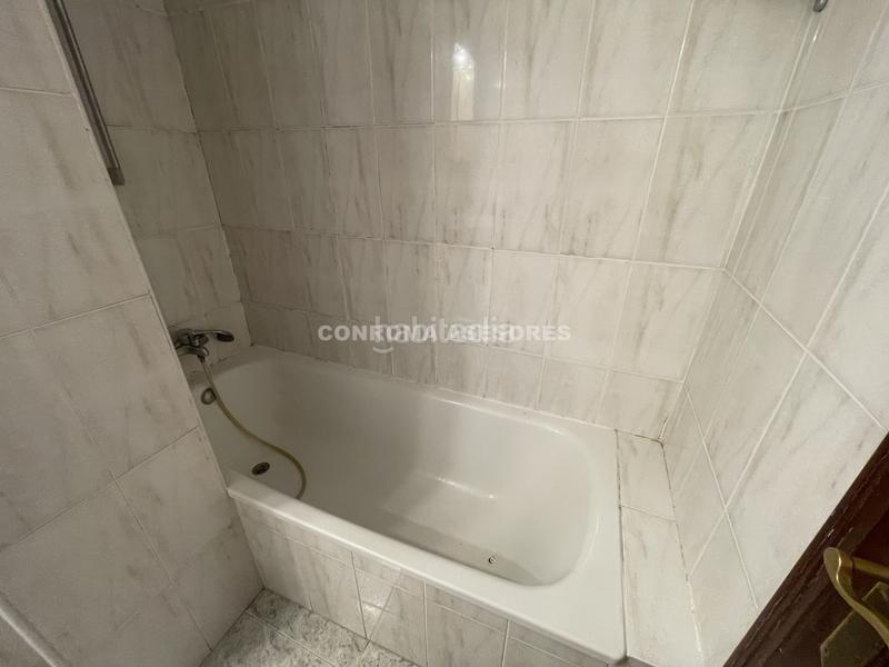 Foto 80a8dcd6-041a-4329-a610-6da21fc20ed5. Appartement avec chauffage piscine dans Fenals Lloret de Mar