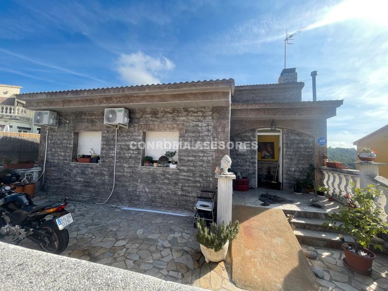 Foto 2e59a097-cb43-44c3-811a-ec2290dcfd71. Chalet with heating parking in terrabrava - Tordera parc Tordera