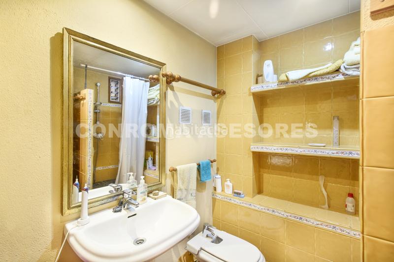 Foto 8d8a09cf-dc49-4cec-805d-6f2ef30e6c73. Xalet amb calefacció aparcament piscina a Riudarenes