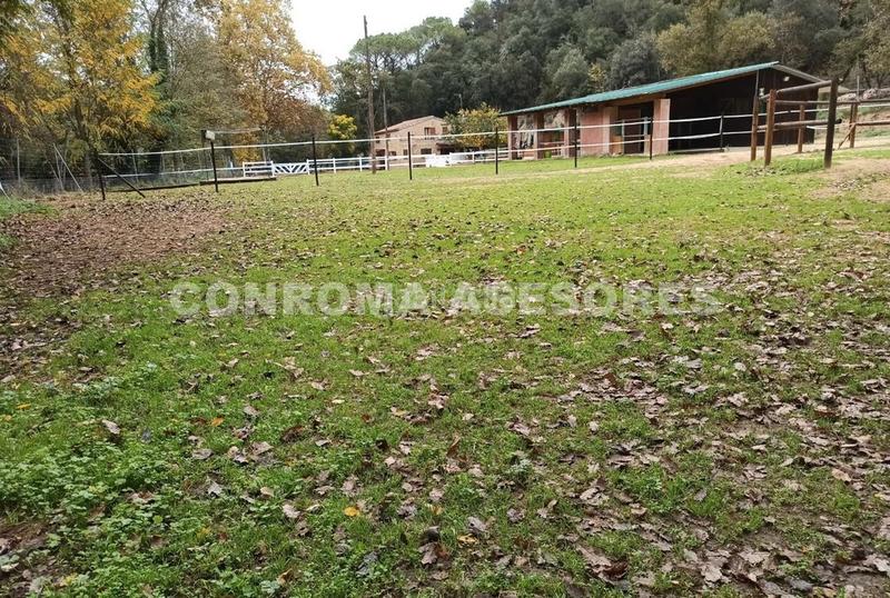 Foto ea8af952-c616-469a-841a-4b64c8faa7a4. Casale con camino riscaldamento parcheggio piscina in Fogars de la Selva