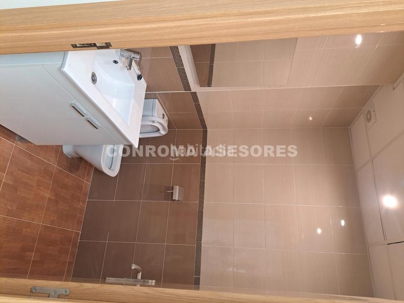 Foto 45ec51a0-a5fe-45ce-8a76-9efa47547cd1. Locale commerciale con riscaldamento in Malgrat de Mar