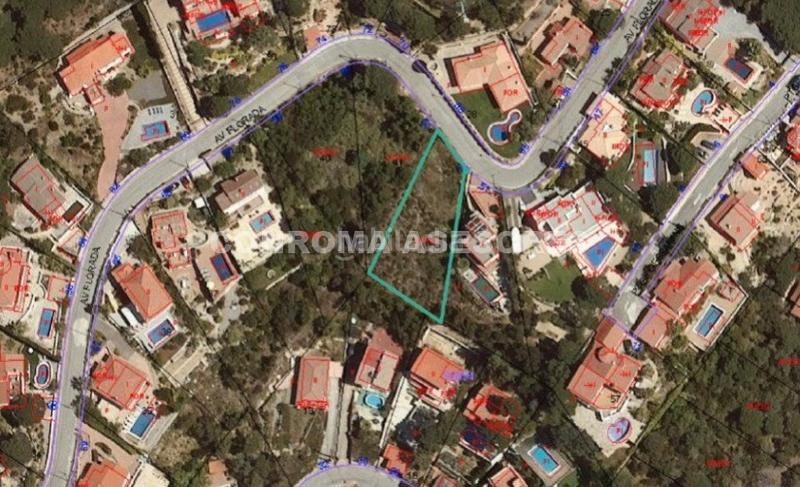Foto 0d12aaba-1b09-48f6-b3a0-1d2664f0a1db. Terrain résidentiel dans Serra Brava Lloret de Mar