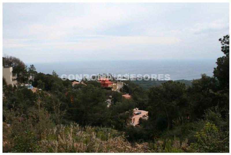 Foto a4fd7364-ec97-47cd-86aa-ada02efccee5. Terrain résidentiel dans Serra Brava Lloret de Mar