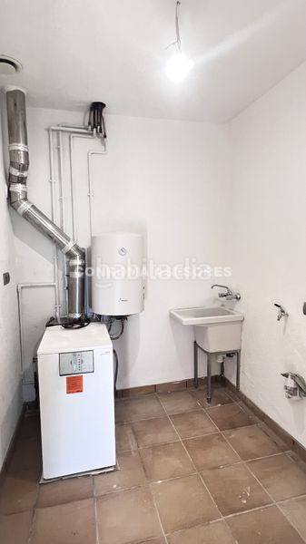Foto d2040bb0-395c-4577-99ee-5aa9e398a625. Haus mit kamin heizung parking in Fogars de la Selva