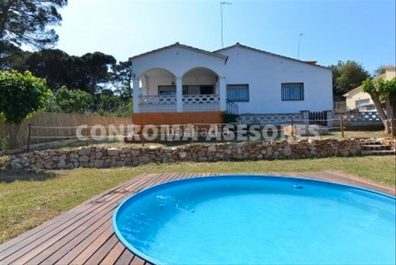 Foto 4175bfc1-6ad4-4e9e-89f2-c35e3fd216b1. Casa con camino riscaldamento parcheggio piscina in Maçanet de la Selva