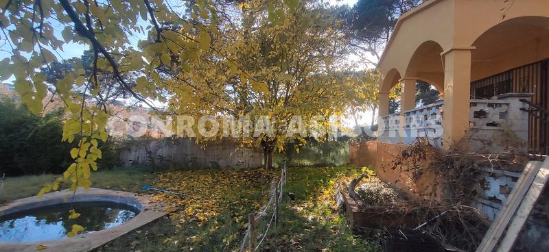 Foto a473f81f-c4ba-488d-8a10-e872c87205b6. Casa con camino riscaldamento parcheggio piscina in Maçanet de la Selva