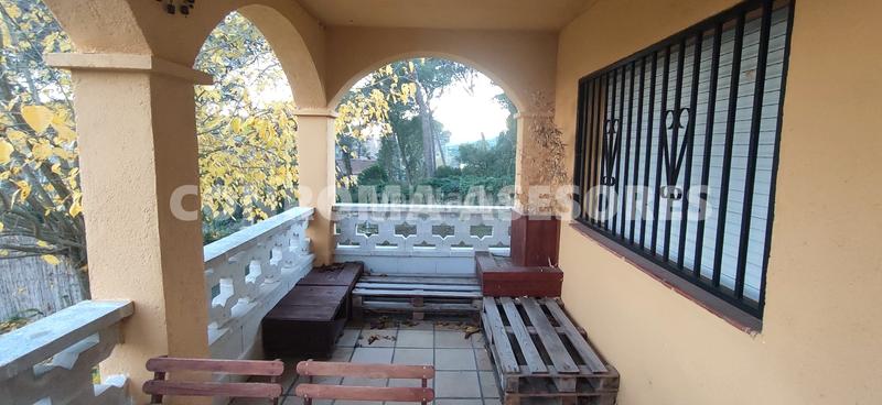 Foto fc21fcdc-28a9-4368-8f73-d69cad0e0d51. Casa con camino riscaldamento parcheggio piscina in Maçanet de la Selva