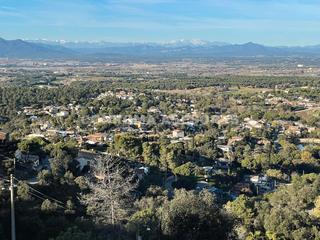 Casa en Montbarbat. Venta de una espaciosa casa en maanet de la selva