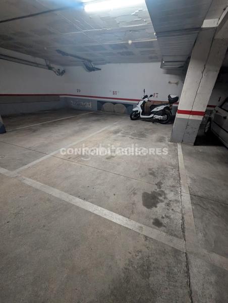 Foto a658dd3e-974f-4926-9ec0-c7b2dda9b87c. Autoparkplatz in Centre Pineda de Mar