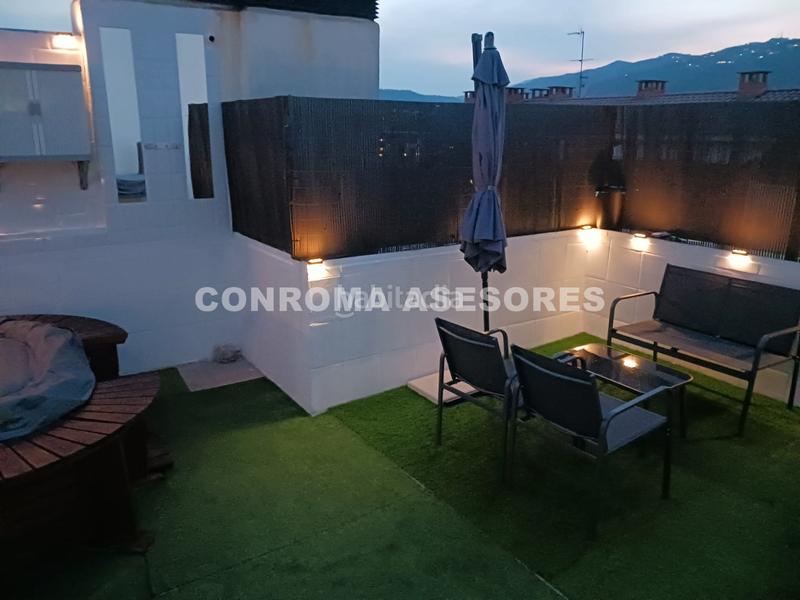 Foto bc986f8e-b694-47d0-957a-eaeea06f8f07. Appartamento con camino riscaldamento parcheggio piscina in Pineda de Mar