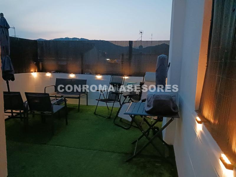 Foto ee549fe4-a047-4a8a-9aec-8e94cd0747af. Appartamento con camino riscaldamento parcheggio piscina in Pineda de Mar