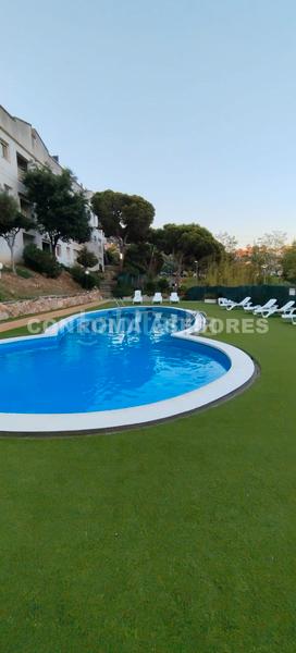 Foto b5cca87d-d62d-433b-89a1-f7f5acdebc22. Local commercial dans Mas Baell-Can Carbó Lloret de Mar