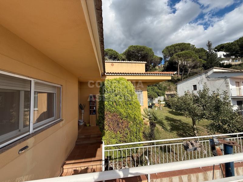 Foto 74a5b6c8-5b3e-44b4-9403-2c830211a8b7. Casa amb calefacció aparcament piscina a terrabrava - Tordera parc Tordera