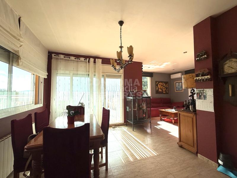 Foto 88943a1a-3947-4348-835a-3d09b1e6f32f. Casa amb calefacció aparcament piscina a terrabrava - Tordera parc Tordera