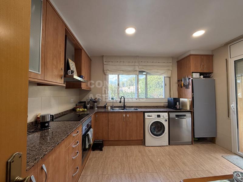 Foto dda3ed73-020b-4f4c-af81-940814e698ea. Casa amb calefacció aparcament piscina a terrabrava - Tordera parc Tordera