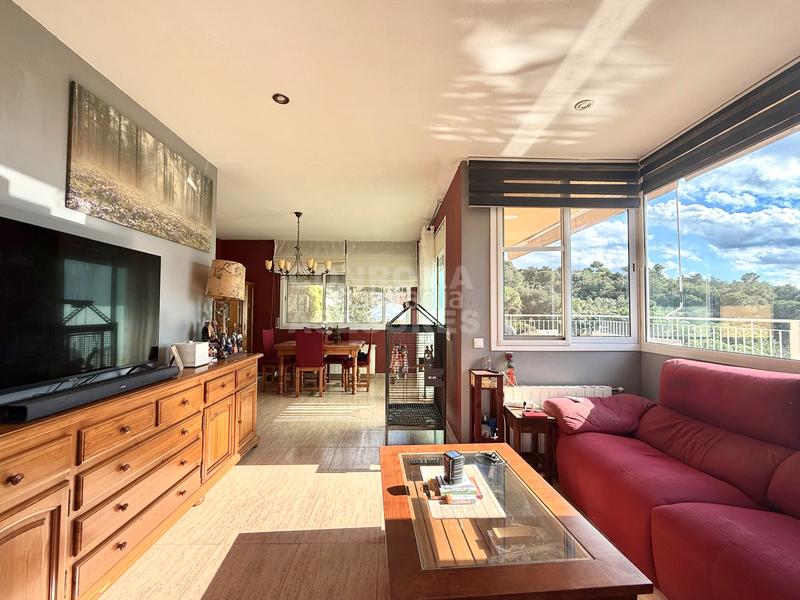 Foto 76e9a808-a3a7-41b6-a5e5-50a03c25ad97. House with heating parking pool in terrabrava - Tordera parc Tordera