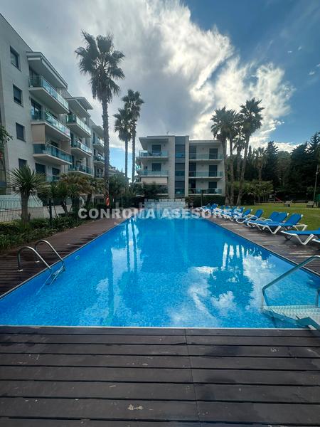 Foto 9f6775f4-d392-48d3-bb35-ff3ac6711c20. Flat with heating parking pool in Fenals Lloret de Mar